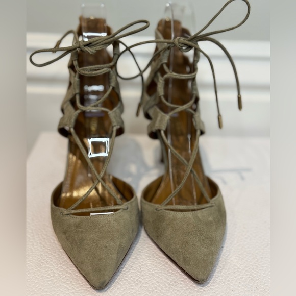 Aquzzura Makes THe Best Suede Shoes! Barely Worn Lace Up Suede Heels. - Picture 9 of 9